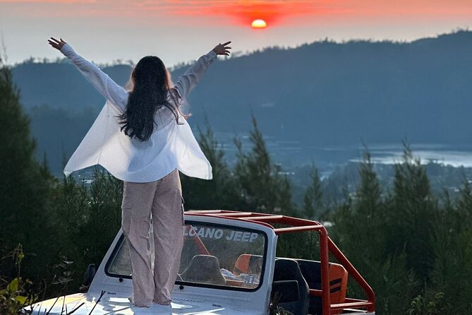 Bali: Mount Batur Jeep Sunrise & Hot Springs - All Inclusive - Floating Temple Photos: How to Get the Shot Without the Stress