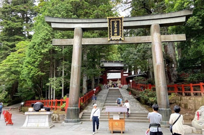 Full Day Tour at Mt. Fuji, Onsen, Lake Kawaguchi and Yamanaka - Driving time, comfort, and the traffic factor you can’t ignore