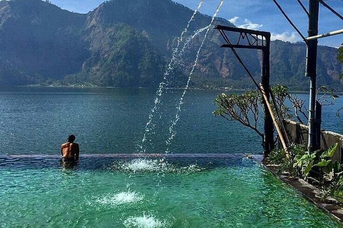 Mount Batur Jeep Sunrise and Natural Hot Spring Tour - Batur Natural Hot Spring in Toya Bungkah: pools, towels, lockers, and views