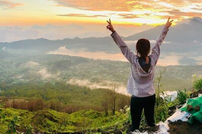 Mount Batur Sunrise Hiking With Natural Hot Springs - The Pre-Dawn Hike: Flashlights, Guide Tactics, and Real Pacing