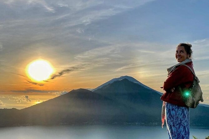 Mount Batur Sunrise Trekking - All Inclusive - Summit time: volcano-cooked eggs and the sunrise from high up