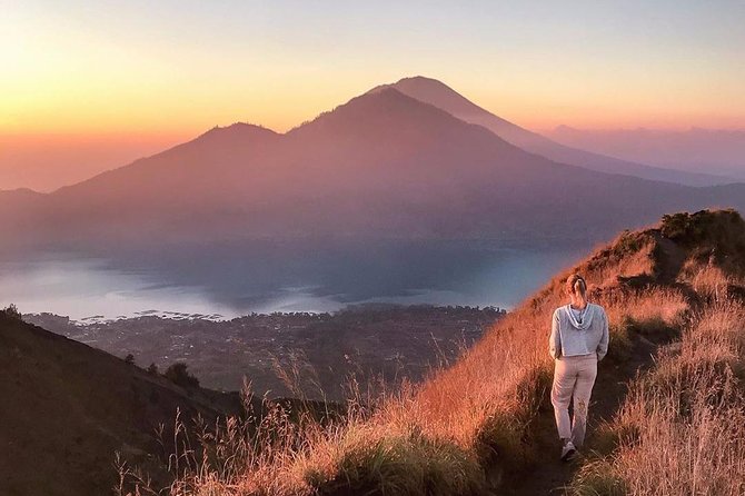 Mount Batur Sunrise Trekking & Natural Hot Spring - All Inclusive - The hike start: briefing, then torchlight trekking