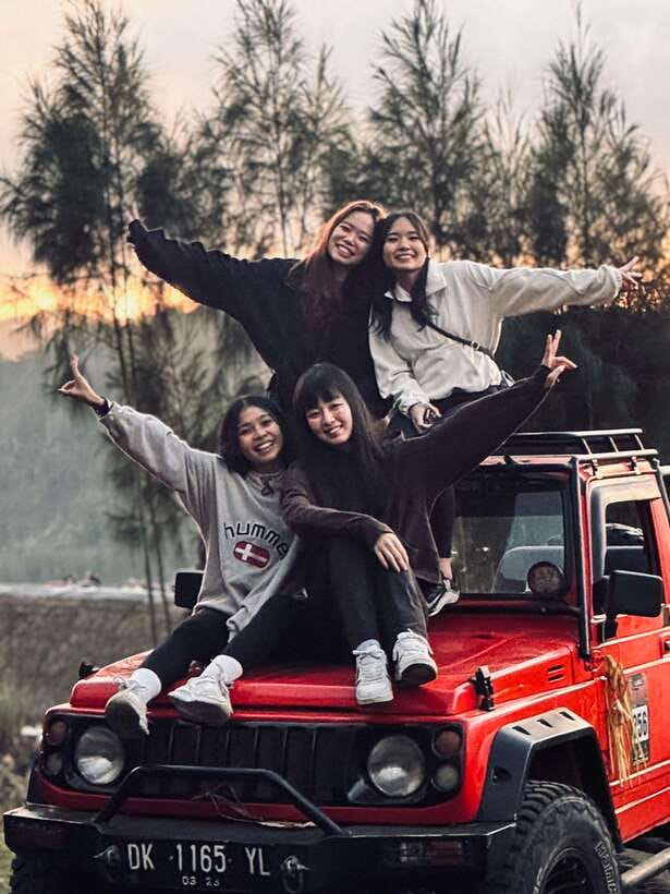 Mount Batur Sunset/Sunrise Jeep Tour & Natural Hot Springs - Natural Hot Springs by Lake Batur: The Best Reset After Volcanic Air