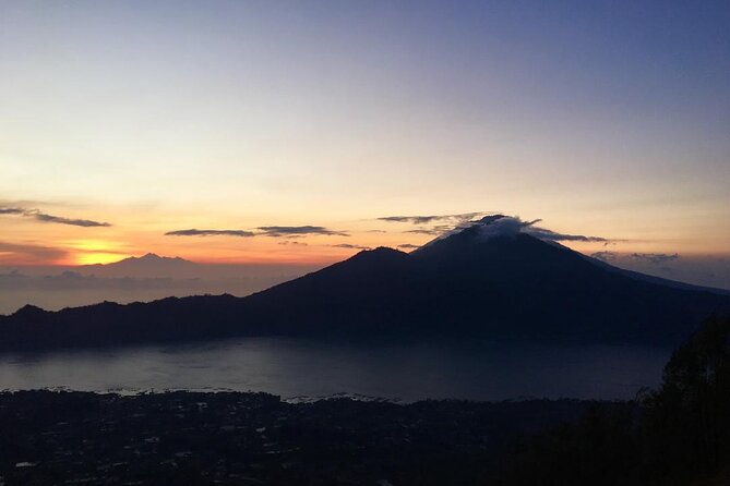 Mount Batur Trekking and Natural Hot Spring - All Inclusive Tour - What to Bring (So You Don’t Regret It at 03:30am)