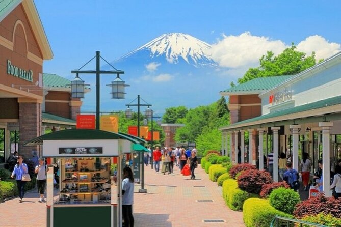 Mount Fuji 5th Station, Arakurayama, Oshino Hakkai and Hot Spring - Gotemba Premium Outlets or Kinohana no Yu Hot Spring: Pick Your Finale