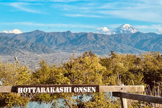 Mt FUJI - Panoramic Tour w/ Hoto Lunch, JP Sake & Onsen tatto OK! - Sasaichi Shuzo Shuyukan: Local Sake Tasting With a Real Stop