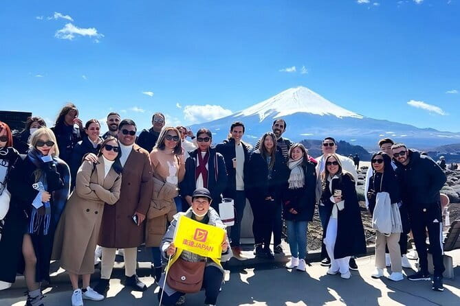 Mt Fuji Small Group 1 Day Tour Kawaguchi and Yamanaka with Pickup - Lake Kawaguchiko: The Lake Stop That Can Turn Seasonal