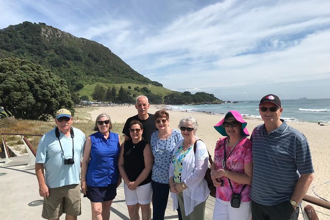 Private, via beaches, Kiwi farm to Rotorua 8 lakes & Geothermal - Who should book this Tauranga to Rotorua day