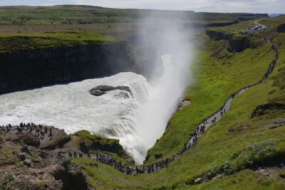 Small-Group Golden Circle, Hvammsvík Spa with Ticket & Crater - Stop 1: Hveragerði Geothermal Park, Eilífur Geyser, and hverabrauð