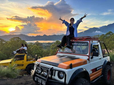 Ubud: Mount Batur Jeep Sunrise, Hot Spring in one day - Jeep ride to Mount Batur: adrenaline with a practical plan