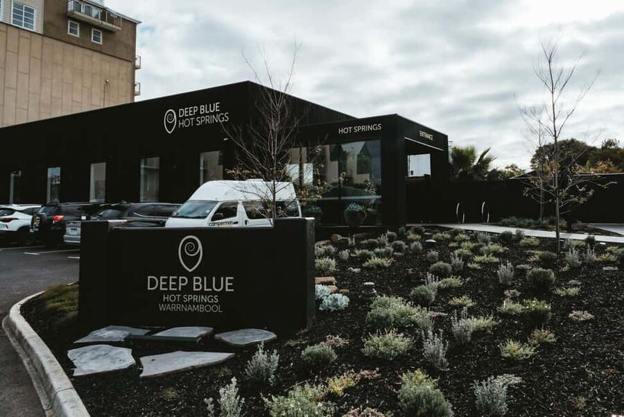 Warrnambool: Deep Blue Hot Springs Entry Ticket - Cold plunge pool: when contrast therapy actually hits
